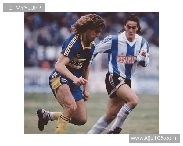 脾气火爆的足球巨星们：赛场上的激情与争议，背后的性格与故事